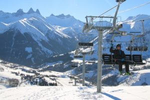 Il n’y a pas que le ski durant les vacances d’hiver en montagne !