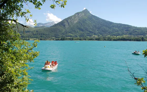 Partez en vacances à Annecy avec vos amis