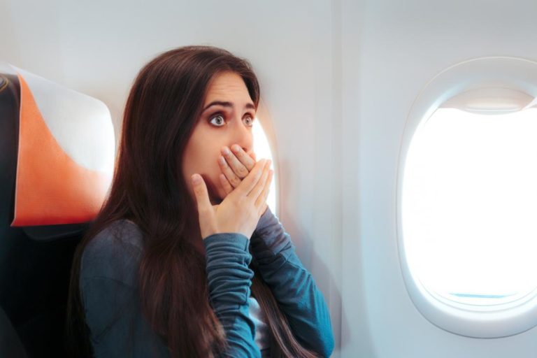 Stress du voyage en avion : comment bien le gérer ?