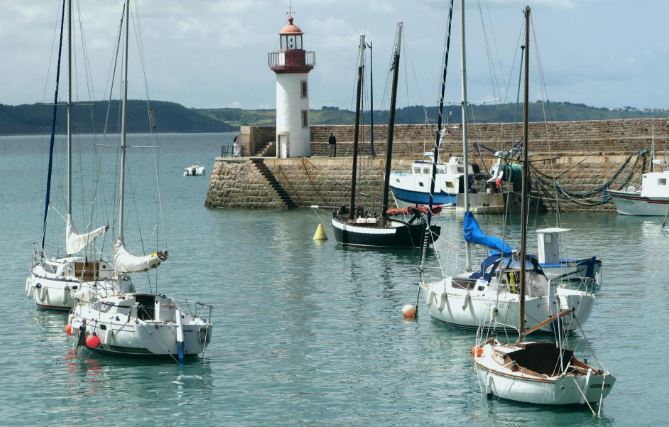 Préparer son voyage en famille vers Erquy